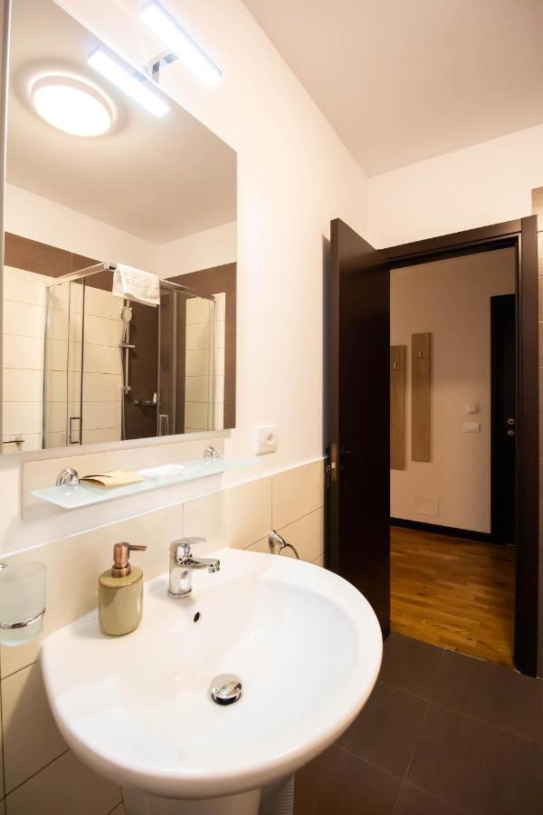 Berghaus Bucovina Hotel Câmpulung Moldovenesc Buitenkant foto